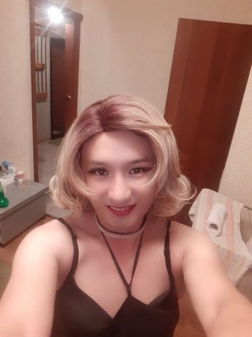 лицо транссексуалки из Москвы